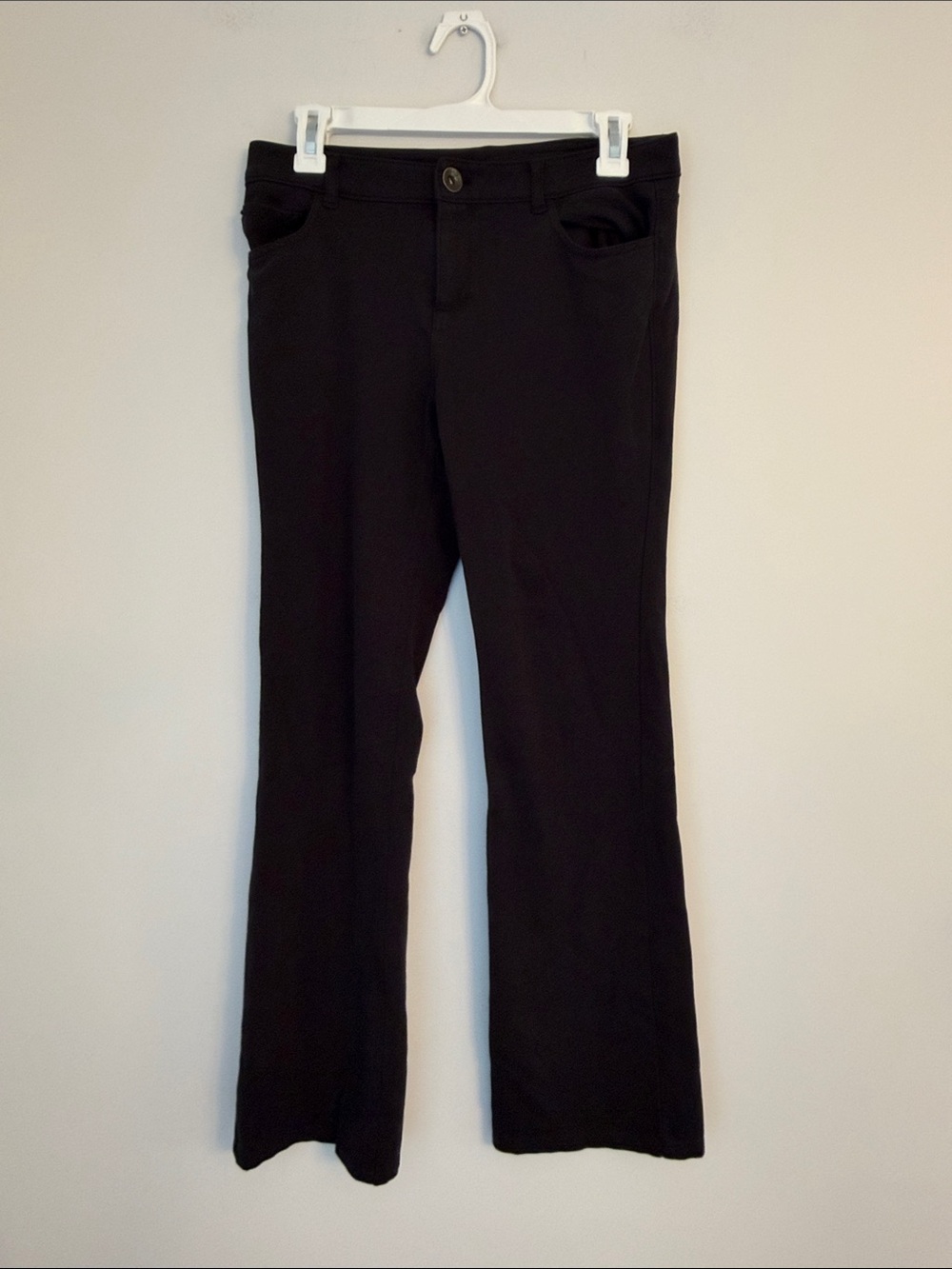 DKNY Black Mid Rise Flare Pant Size 4